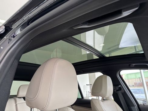 Used 2021 BMW X3 xDrive30i w/ M Sport Package image 53