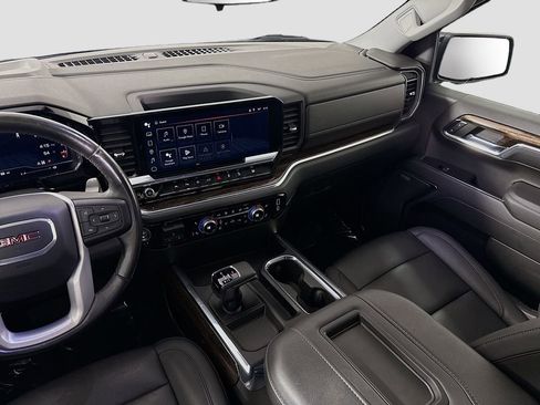 Certified 2022 GMC Sierra 1500 Elevation w/ Elevation Premium Package image 29