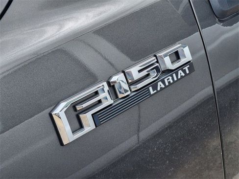 Used 2018 Ford F150 Lariat RWD image 10