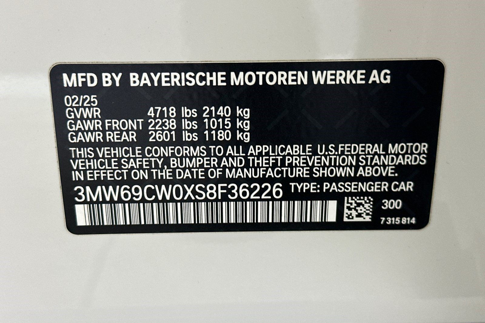 Used 2025 BMW 330i Sedan w/ Convenience Package RWD image 28