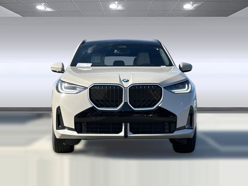 Used 2026 BMW X3 xDrive30i w/ M Sport Package AWD/4WD image 6