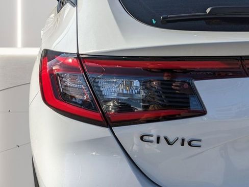 Used 2025 Honda Civic Sport image 7