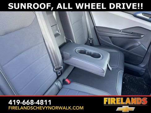 Used 2024 Volkswagen Taos SE w/ Panoramic Sunroof Package image 32