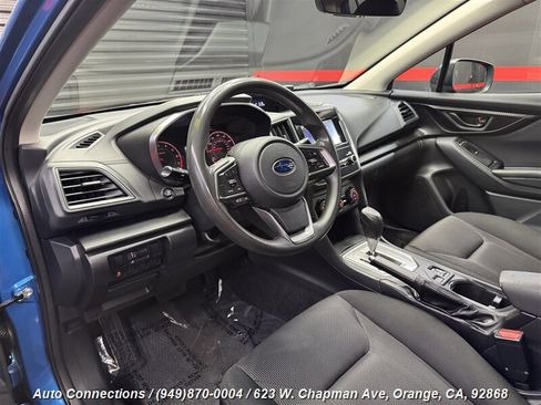 Used 2018 Subaru Impreza 2.0i Premium image 11