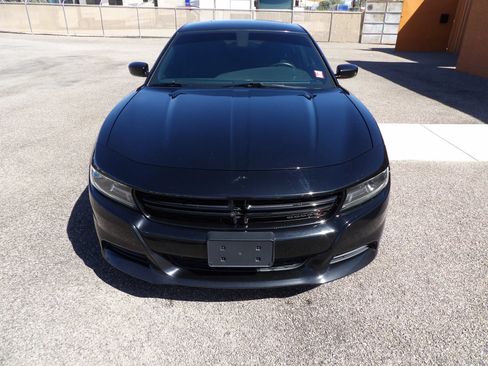 Used 2020 Dodge Charger SXT RWD image 3