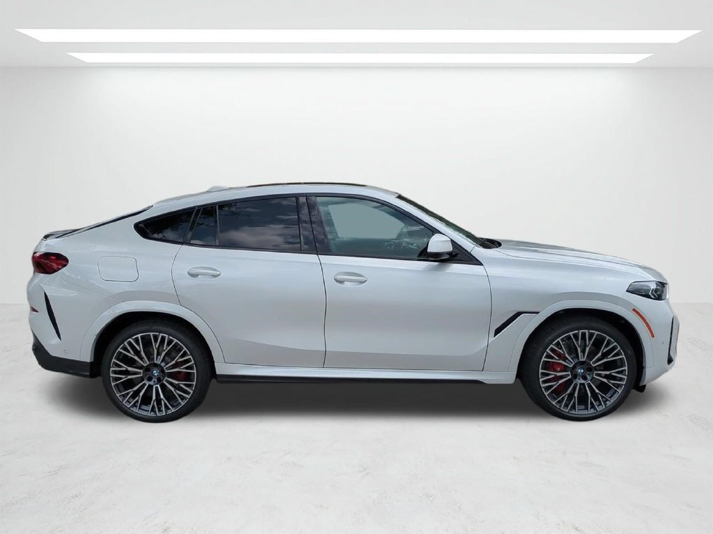 New 2027 BMW X6 xDrive40i w/ Executive Package AWD/4WD image 3