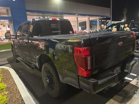 Used 2022 Ford F250 Lariat w/ Lariat Ultimate Package image 4