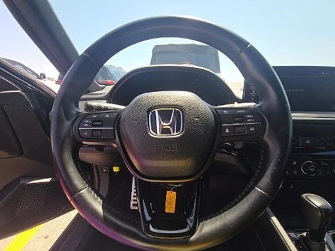 Used 2023 Honda Accord Sport image 13