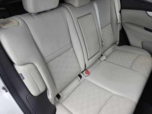 Used 2020 Nissan Rogue Sport SV w/ Technology Package image 26