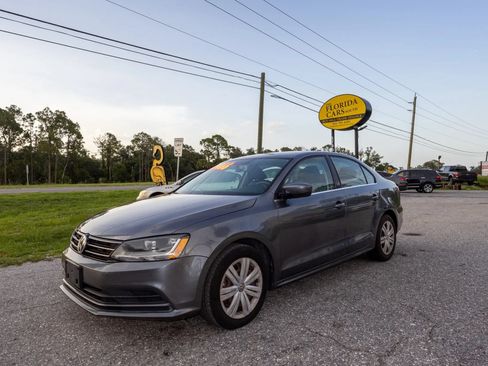 Used 2017 Volkswagen Jetta S FWD image 4