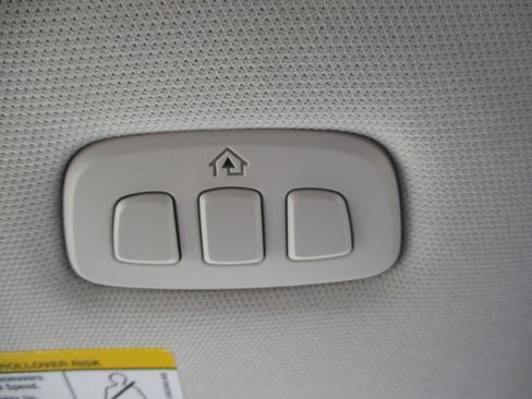 Used 2025 Ford Expedition Max Active AWD/4WD image 33
