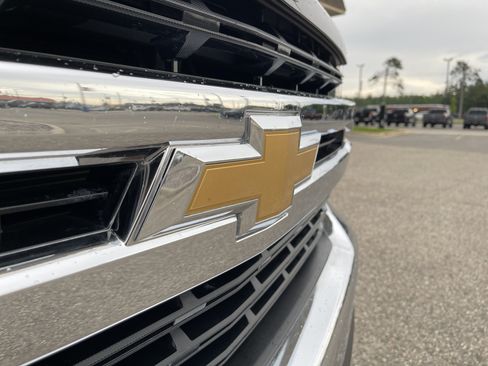 Used 2021 Chevrolet Silverado 1500 LT AWD/4WD image 26