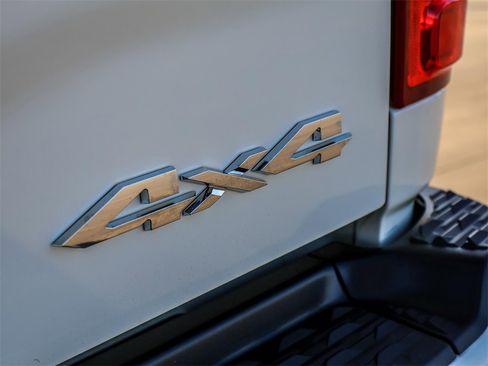 Used 2022 RAM 3500 Laramie image 14