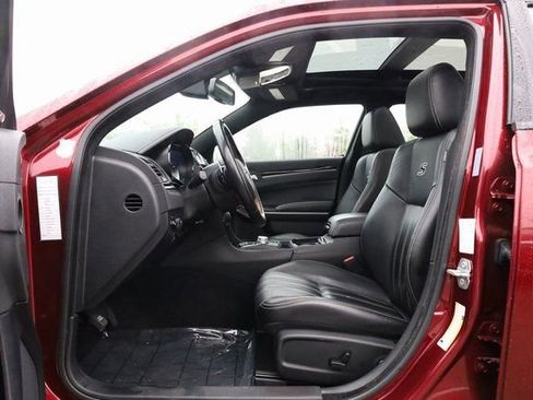 Used 2022 Chrysler 300 S image 11
