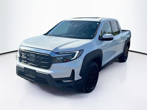 Used 2022 Honda Ridgeline RTL-E image 3
