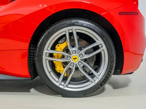 Certified 2017 Ferrari 488 Spider RWD image 23