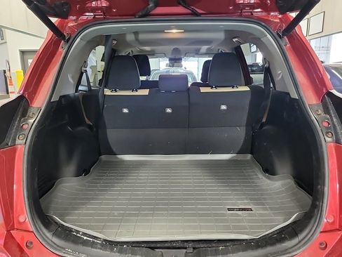 Used 2016 Toyota RAV4 XLE image 3