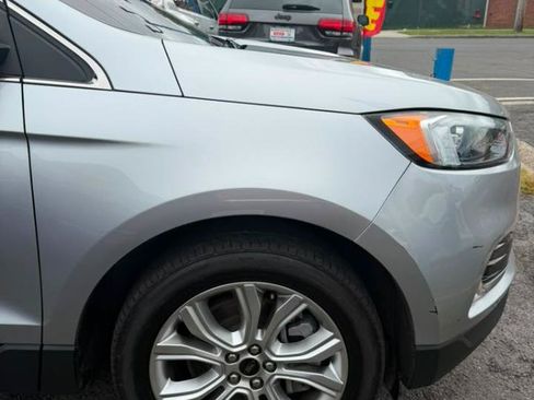 Used 2023 Ford Edge Titanium AWD/4WD image 17