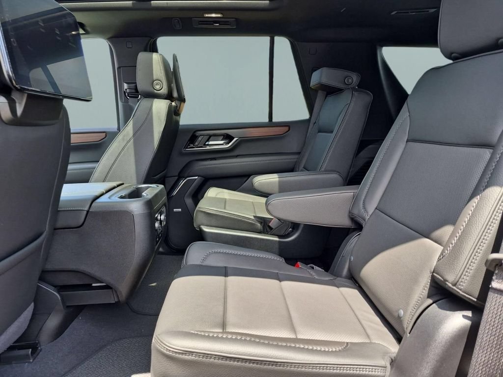 New 2026 GMC Yukon Denali w/ Advanced Technology Package AWD/4WD image 23