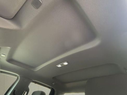 Used 2020 Chevrolet Silverado 1500 Custom Trail Boss w/ Custom Convenience Package AWD/4WD image 12