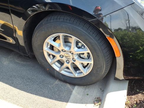 Certified 2023 Chrysler Voyager LX FWD image 27