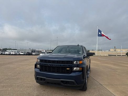 Used 2022 Chevrolet Silverado 1500 Custom RWD image 6