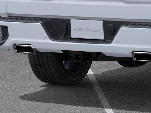 New 2026 Chevrolet Silverado 1500 High Country AWD/4WD image 14