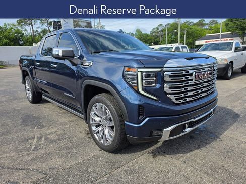 Used 2023 GMC Sierra 1500 Denali w/ Denali Reserve Package AWD/4WD image 6