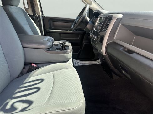 Used 2018 RAM 1500 Express image 21