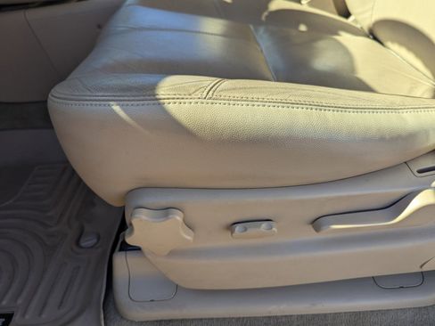 Used 2013 GMC Yukon SLT image 10