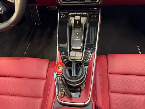 Used 2022 Porsche 911 Turbo S AWD/4WD image 19