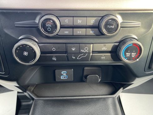 Used 2024 Ford F150 XL image 25