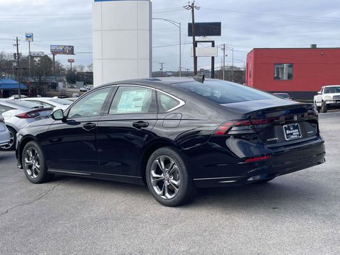 New 2025 Honda Accord EX-L image 3