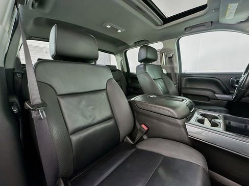 Used 2015 GMC Sierra 2500 SLT w/ All-Terrain HD Package image 28