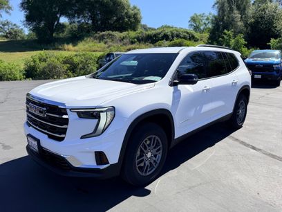 Used 2025 GMC Acadia Elevation