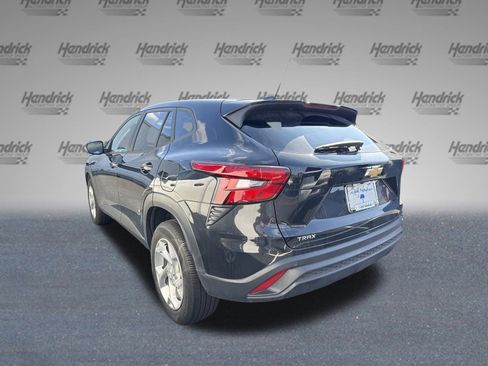 Certified 2024 Chevrolet Trax LS w/ LS Convenience Package image 13
