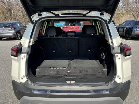 Certified 2023 Nissan Rogue SV w/ SV Premium B Package image 15