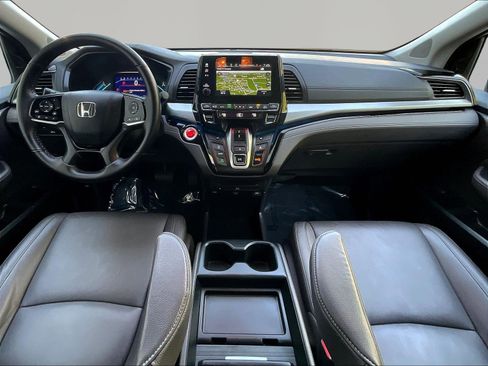 Used 2023 Honda Odyssey Touring image 7
