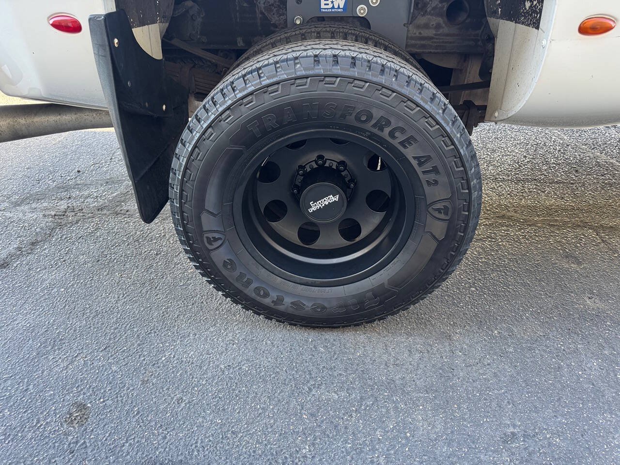 Used 2007 GMC Sierra 3500 SLT w/ Entertainment Package AWD/4WD image 25