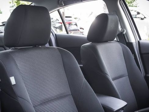 Used 2013 MAZDA MAZDA3 i Touring FWD image 22