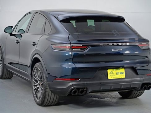 Used 2021 Porsche Cayenne Coupe image 49