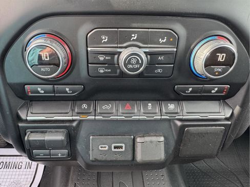 Used 2019 Chevrolet Silverado 1500 LT w/ All-Star Edition AWD/4WD image 22