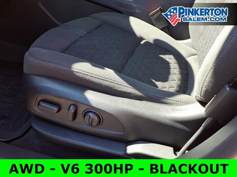 Used 2020 Chevrolet Blazer LT image 15