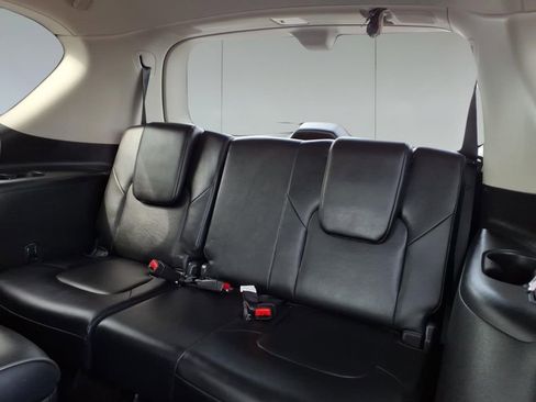 Used 2024 INFINITI QX80 Luxe RWD image 10