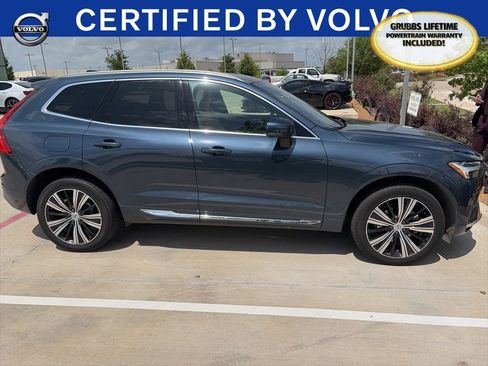 Used 2023 Volvo XC60 B5 Ultimate w/ Climate Package image 4