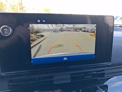 Used 2024 Honda Prologue EX image 24