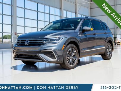 Used 2024 Volkswagen Tiguan SE