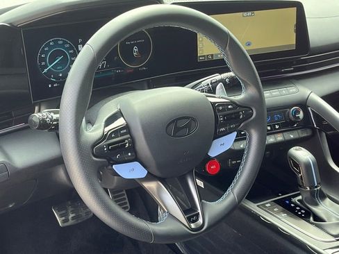 Used 2025 Hyundai Elantra N FWD image 17