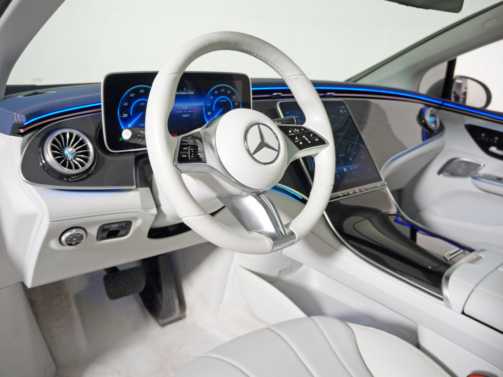 Certified 2023 Mercedes-Benz EQE 350+ 4MATIC Sedan w/ Exclusive Trim Package image 14