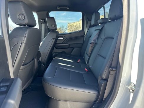 New 2026 GMC Canyon Elevation w/ Convenience Package image 12